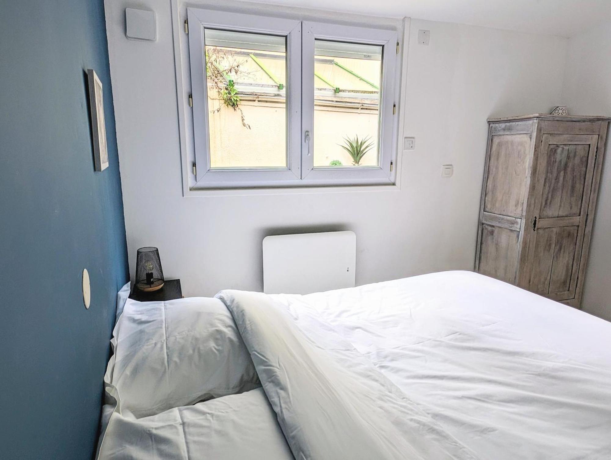 Agreable Maison Renovee En Hyper Centre Avec Patio Pornic Eksteriør bilde
